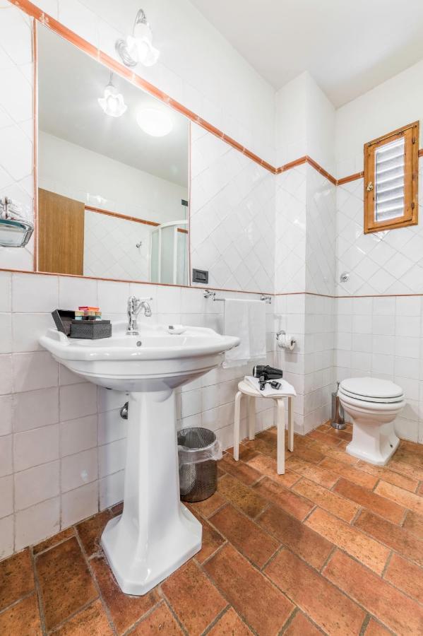 เรซิเดนซา อิล วิลลิโน บีแอนด์บี Bed & Breakfast ฟลอเรนซ์ ภายนอก รูปภาพ